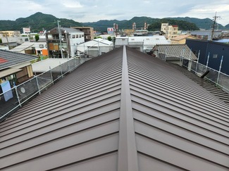 高知県須崎市、集合住宅の屋根改修工事